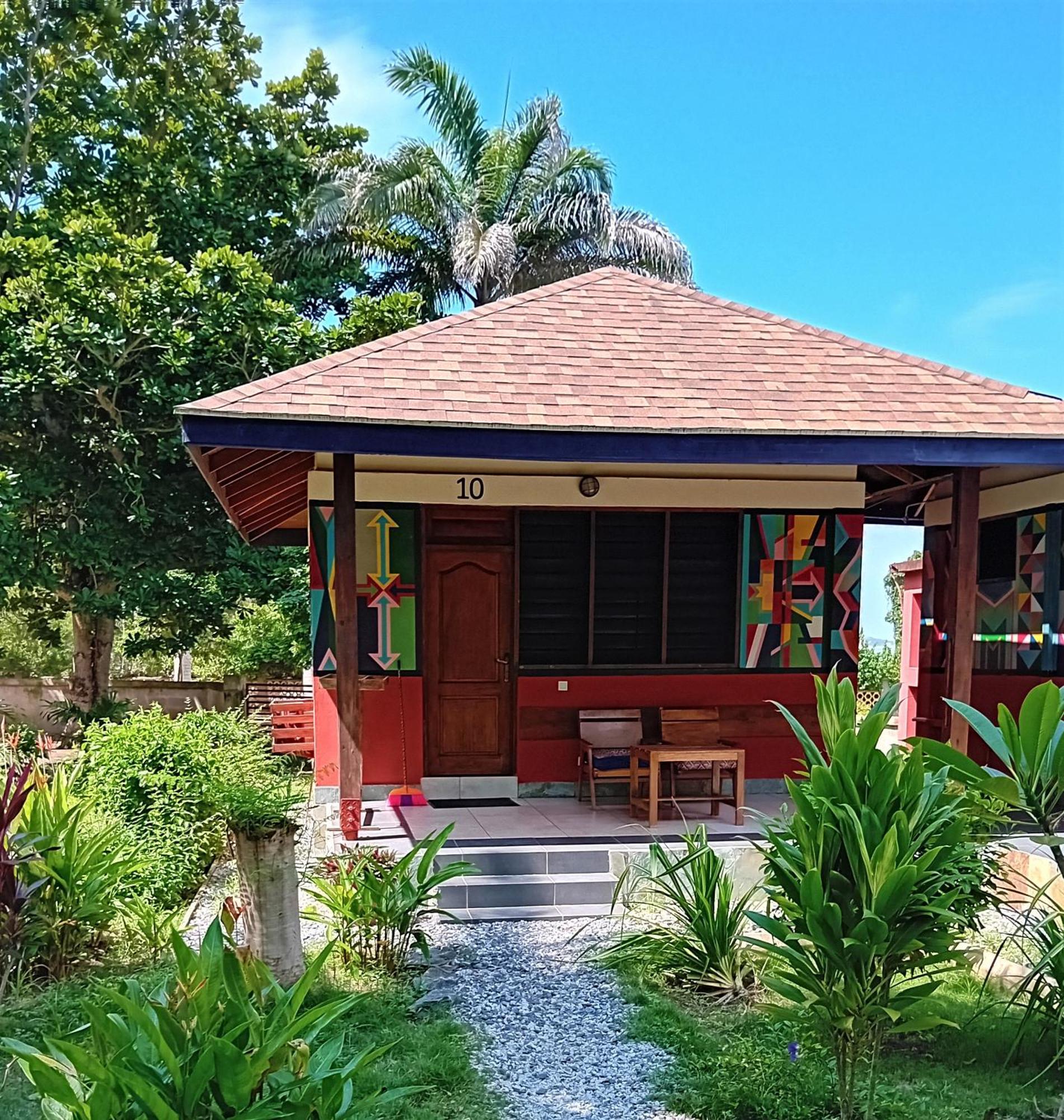 Ampeni Ko-Sa Beach Resort Ltd מראה חיצוני תמונה