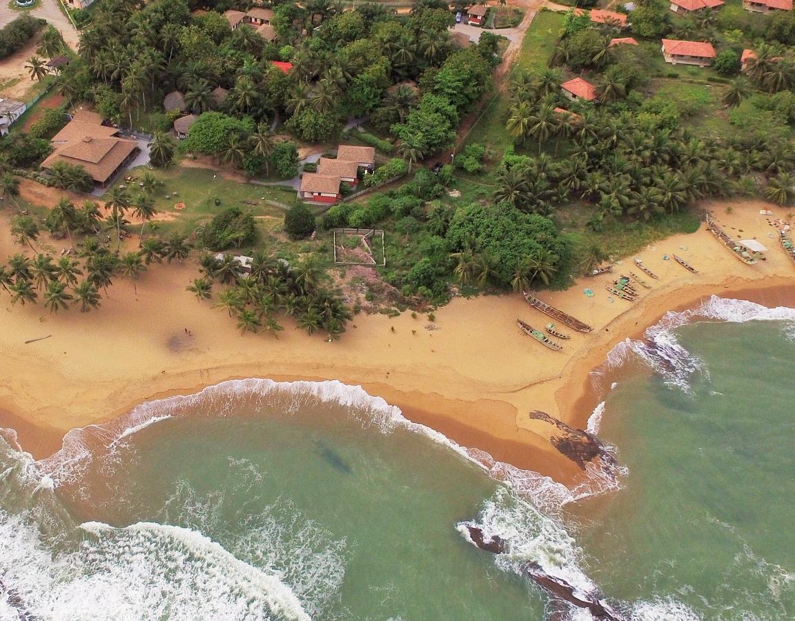 Ampeni Ko-Sa Beach Resort Ltd מראה חיצוני תמונה