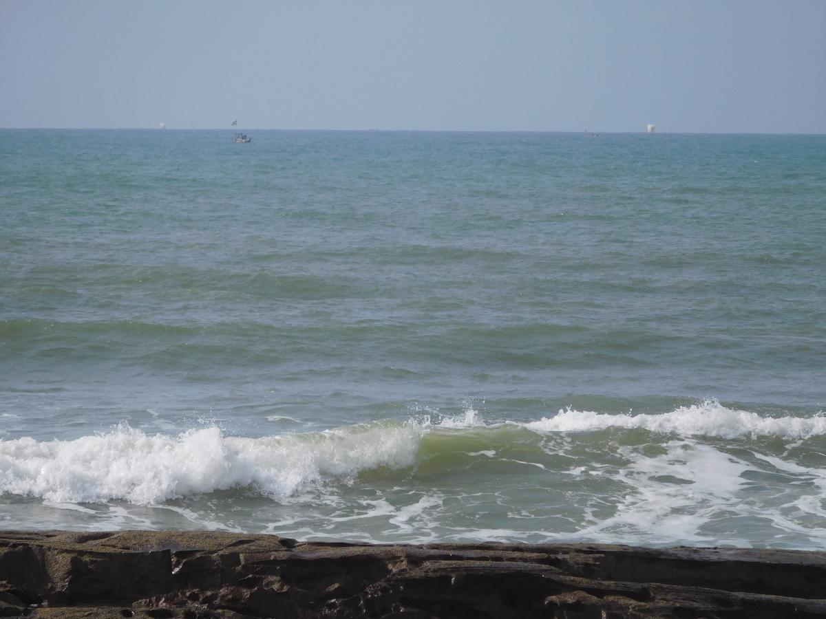 Ampeni Ko-Sa Beach Resort Ltd מראה חיצוני תמונה